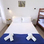 Seaside House For Families With Children Cove Pokrivenik, Hvar - 12040