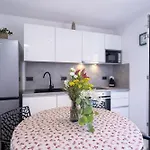 Vikendica Seaside House For Families With Children Cove Pokrivenik, Hvar - 12040 Gdinj